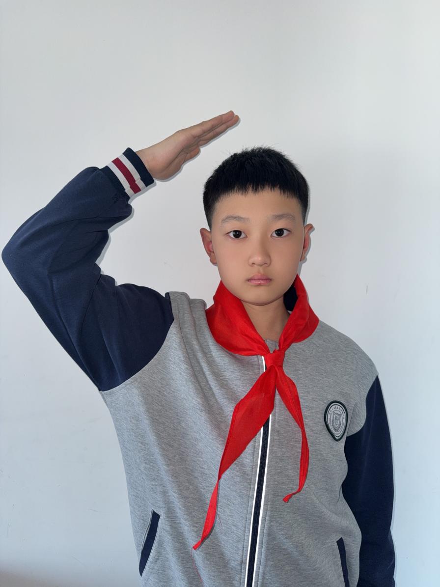 0461a327063140a2983791325f8091cb.Jpeg