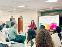 【名优教师工作室·教学研讨】邀名师共研 促课程共建：马小芹美术工作室第十五次研修活动