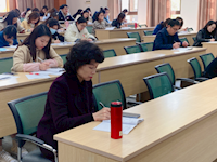 让学生在真实的教学情境中成长——记东沙湖小学道德与法治“提升儿童内驱力，打造有德行的课堂”主题教研活动