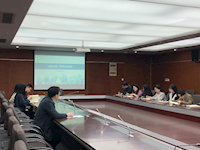 在探索中创新　于实践中成长——记东沙湖小学易加学院教智融合一阶段试点工作例会