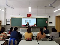 找差距 助提升——记东沙湖学校第一党支部主题党日活动