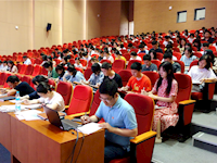 不忘初心跟党走  牢记使命争先锋——东沙湖学校党委召开庆祝中国共产党成立98周年大会