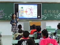 我的健康我做主——记东沙湖学校营养健康主题班会